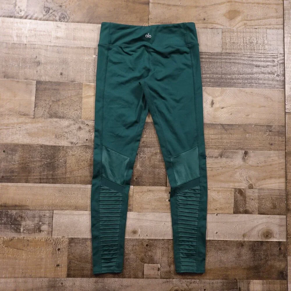 Alo Yoga High-Waist Moto Leggings Women’s Medium Green Ribbed Performance Active